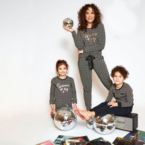 Charlie Choe Goes Retro Pyjama l/s
